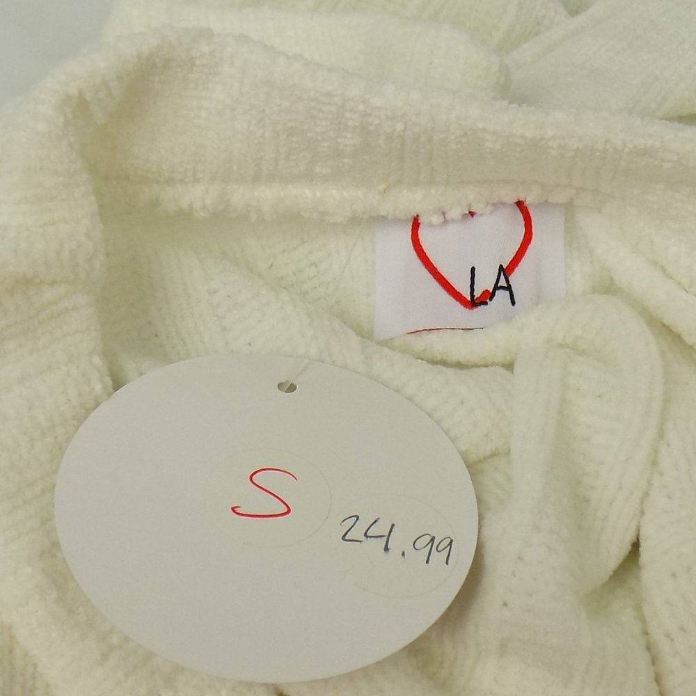 LoveLA Eva White Long Sleeve Sweater NWT Multiple Sizes - Picture 6 of 9